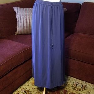 A line maxi skirt